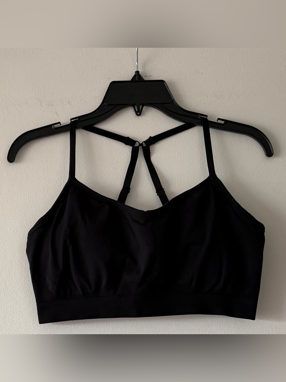 Athleta Black Seamless Bralette Sports Bra Size L Convertible Racerback Straps